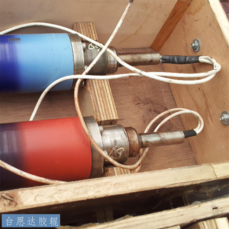 加工定制電磁加熱貼合機膠輥耐高溫內(nèi)加熱硅膠輥